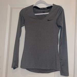 Nike Pro Dry Fit Long Sleeve Gray Shirt Small